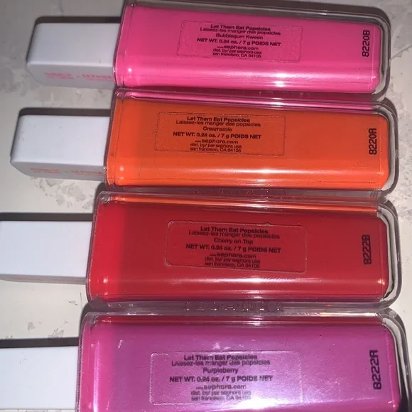 Makeup Bundle - Picture 2 of 7